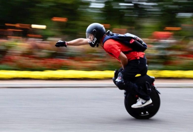 Одноколесное электрическое моноколесо гироскутер