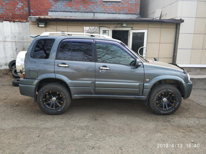 Suzuki grand vitara 1