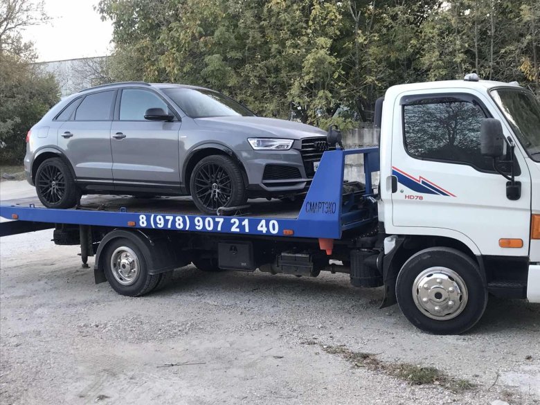 Эвакуатор с гидроплатформой