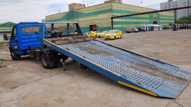 Эвакуатор со сдвижной платформой