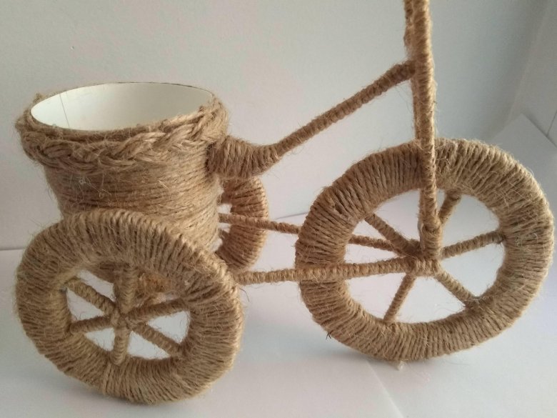 Поделка из шпагата