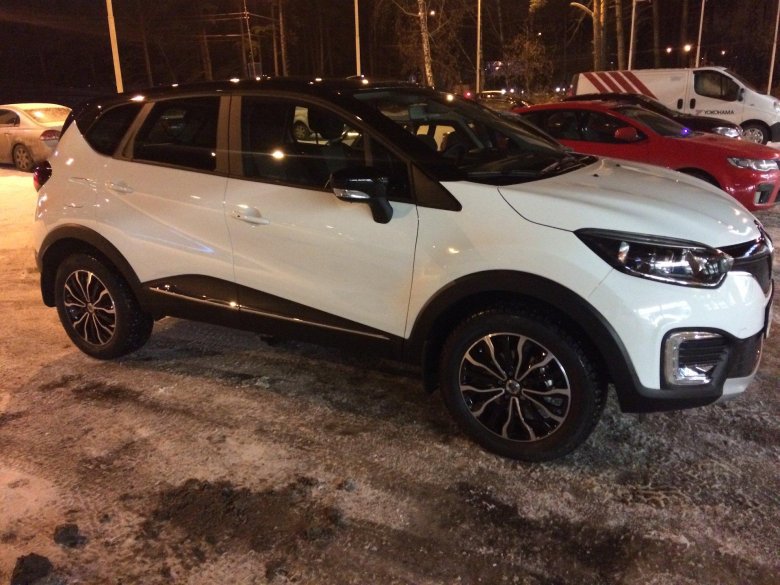 Рено каптур белая