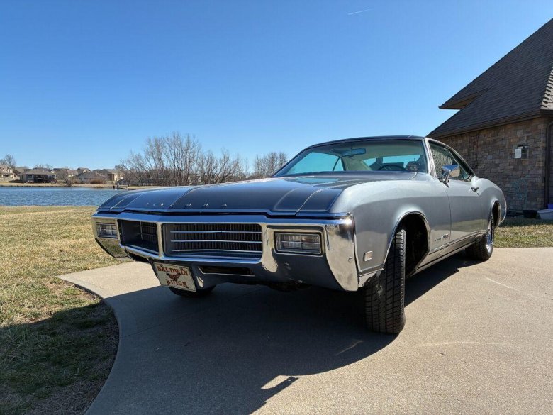 Buick riviera gs 1965