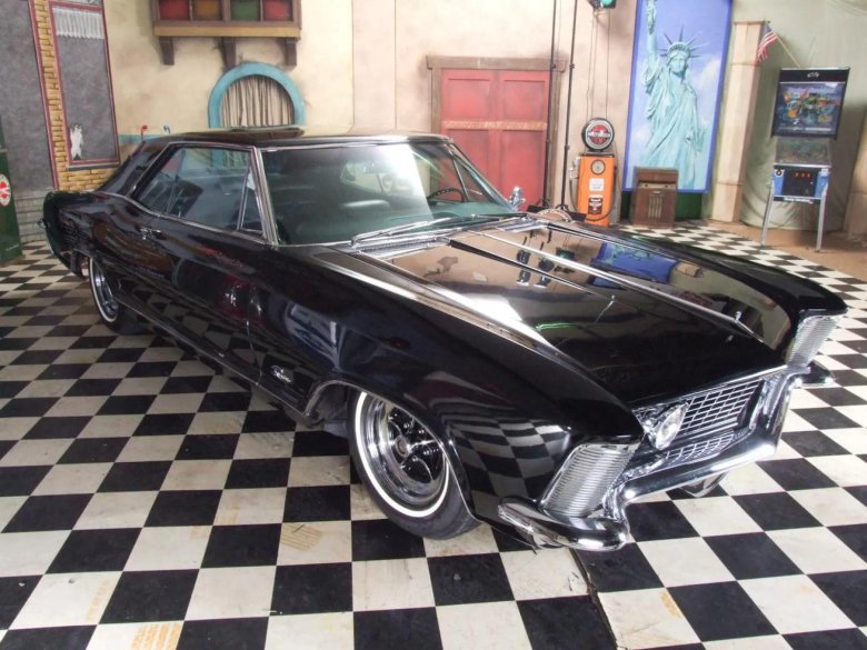 Бьюик ривьера 1965