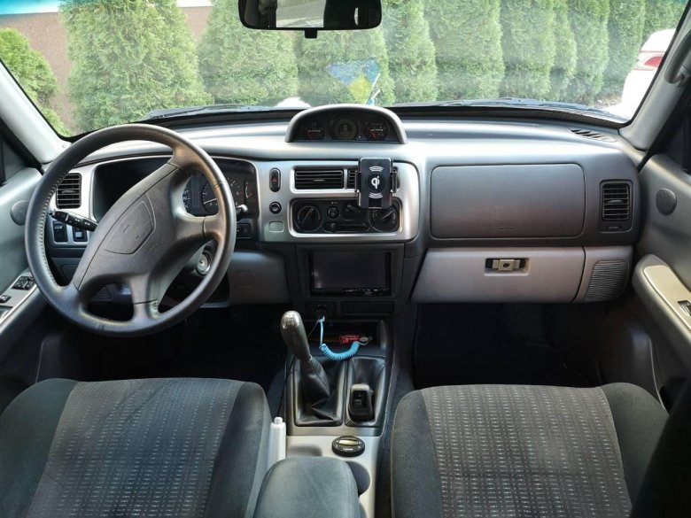 Паджеро спорт 1 салон