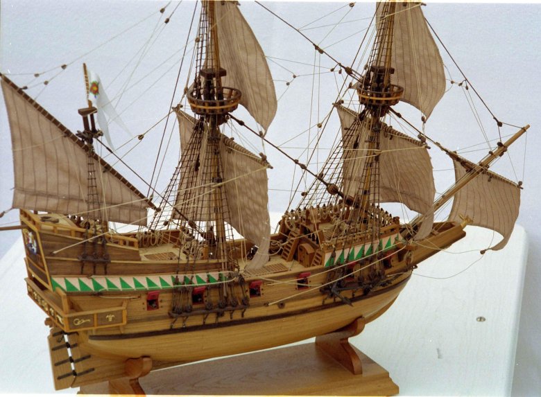 Голден хинд галеон