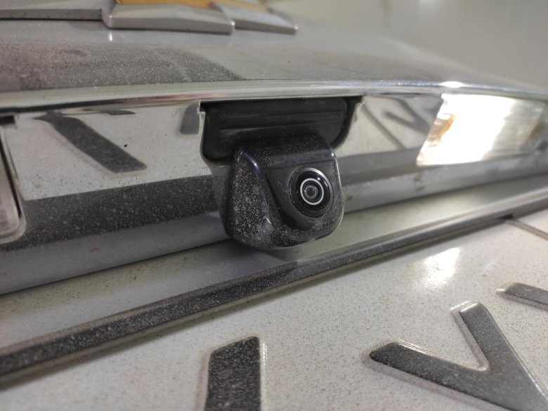 Камера заднего вида веста