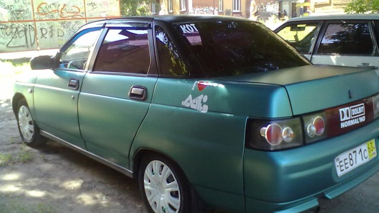 Ваз (lada) 2110 зеленый