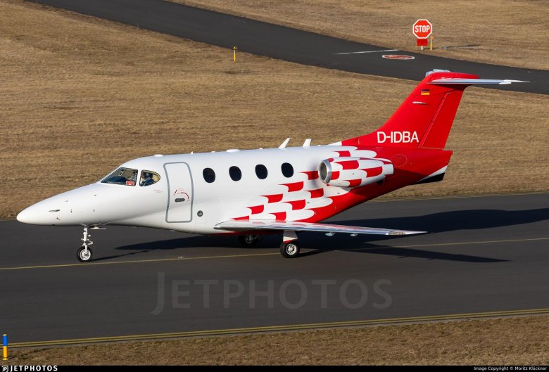 Beech 390 premier ia