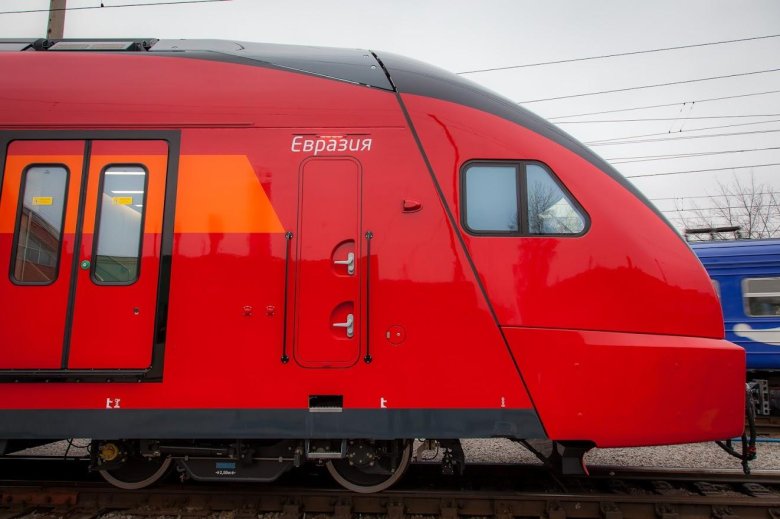 Двухэтажный аэроэкспресс