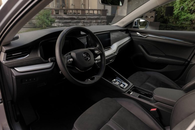 Skoda octavia 2023 салон