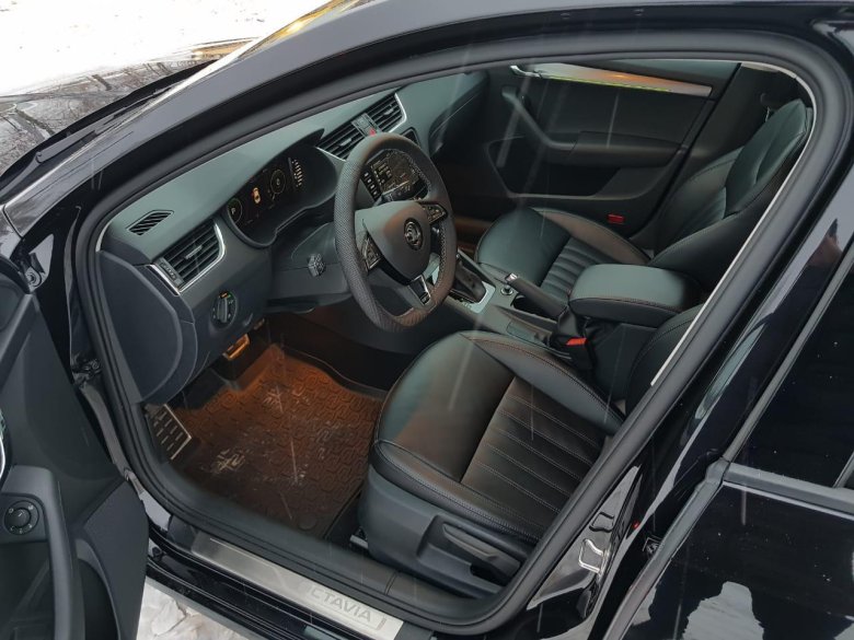 Октавия а8 салон