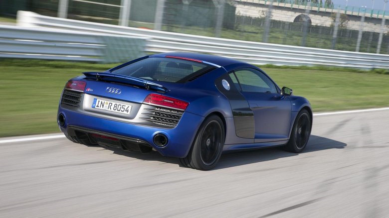 Audi r8 1 поколение