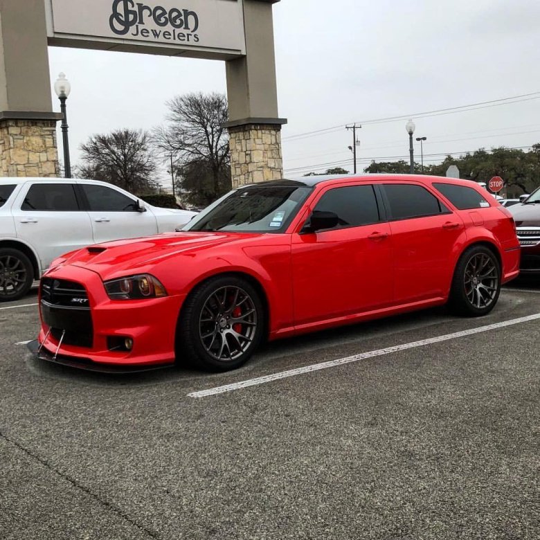 Dodge charger универсал