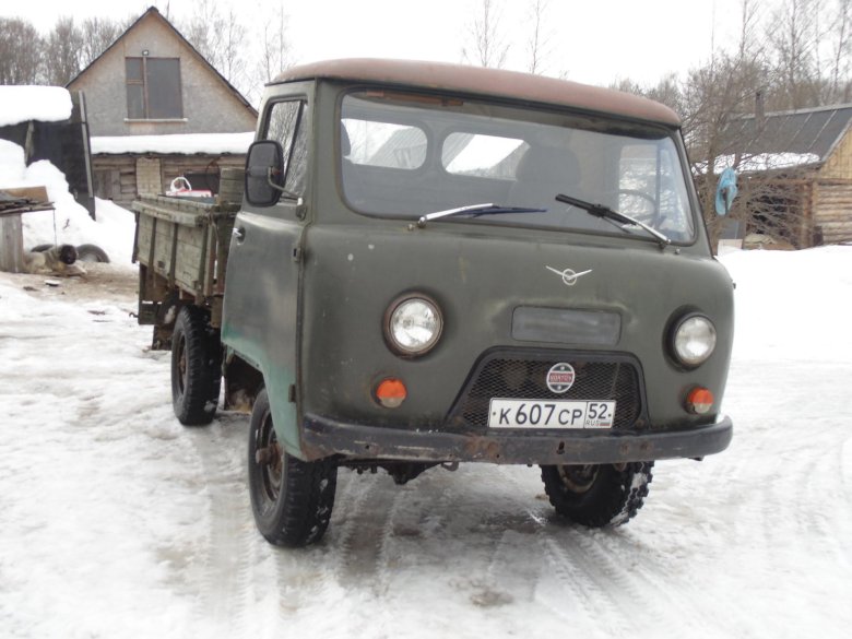Уаз бортовой 3303
