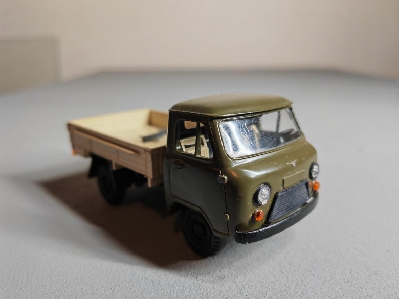 Уаз головастик модель 1 43