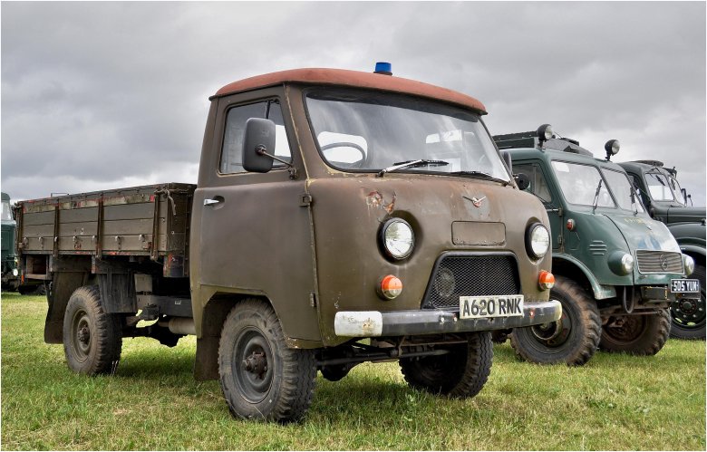 Уаз 452 бортовой