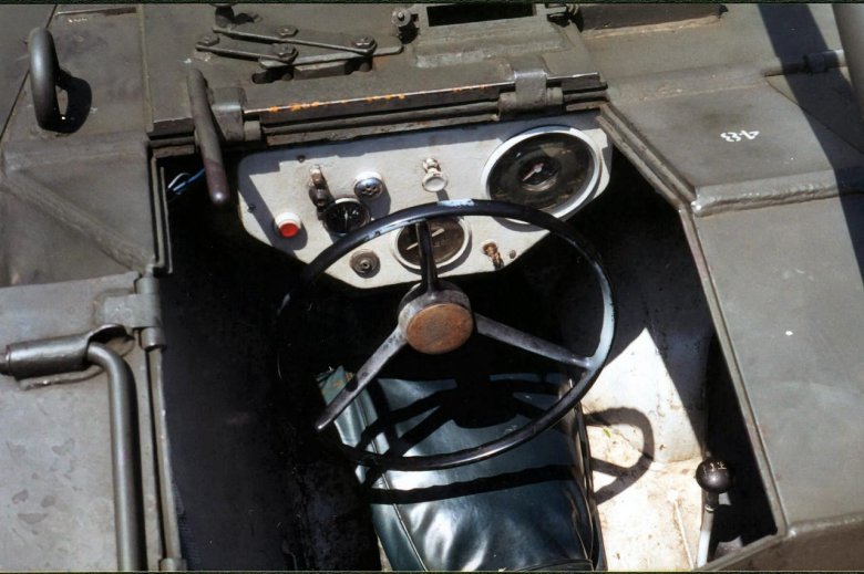 М8 грейхаунд внутри