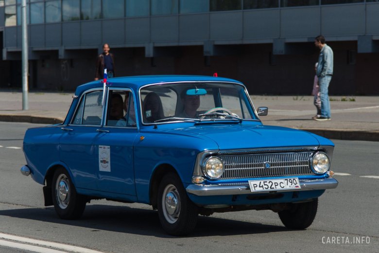 Москвич 412 голубой