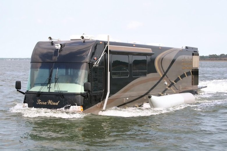 Автодом амфибия