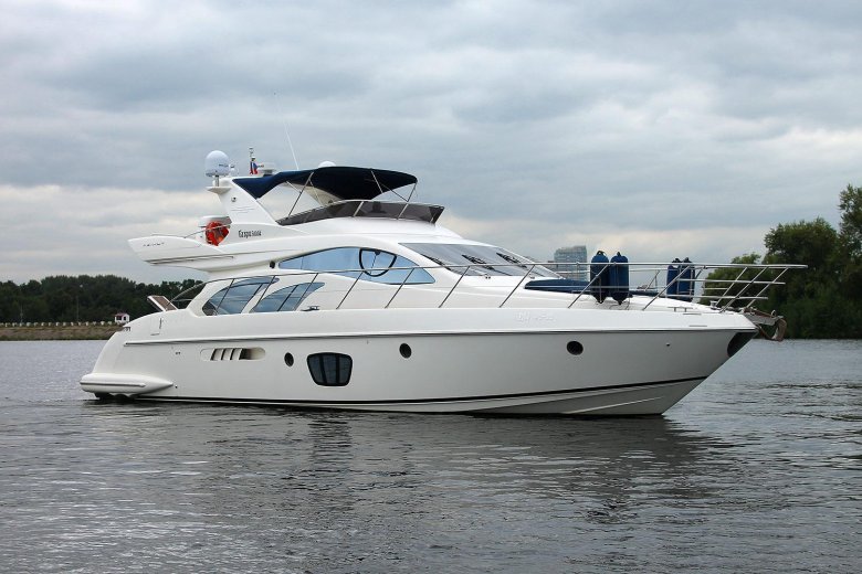 Azimut 55