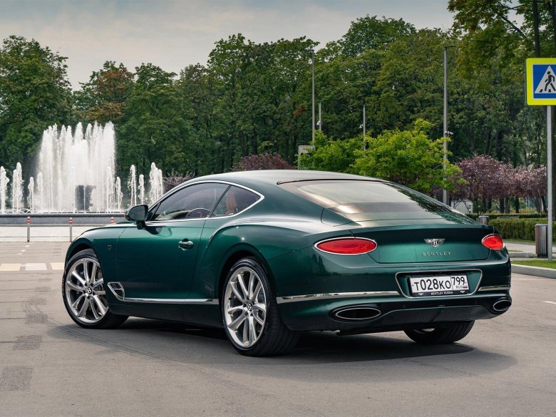 Bentley continental gt 2023