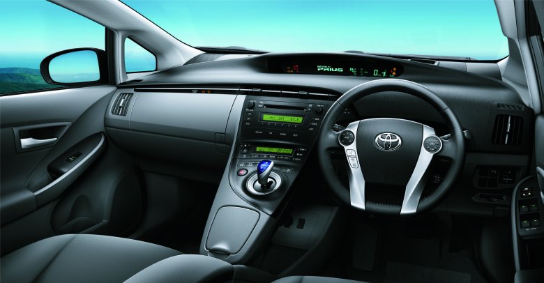 Toyota prius 2011