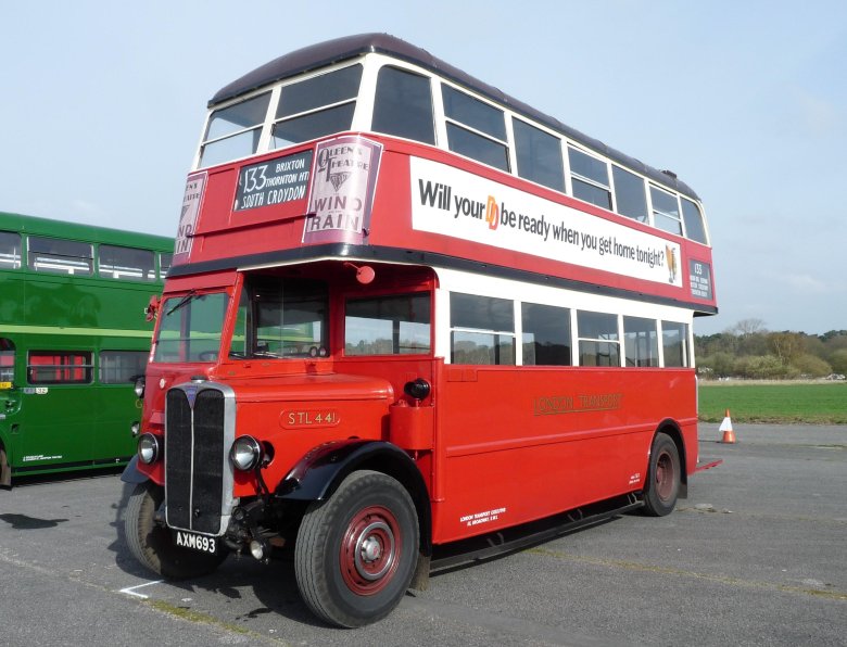 Дабл деккер автобус