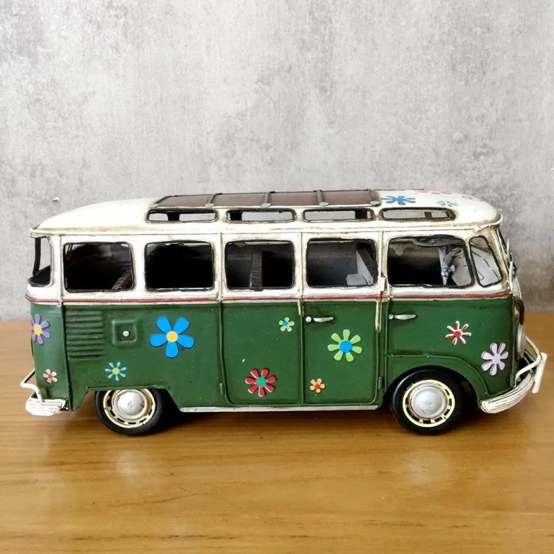 Винтажный автобус коллекционный игрушка