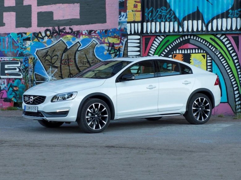 Volvo s 60 cross country