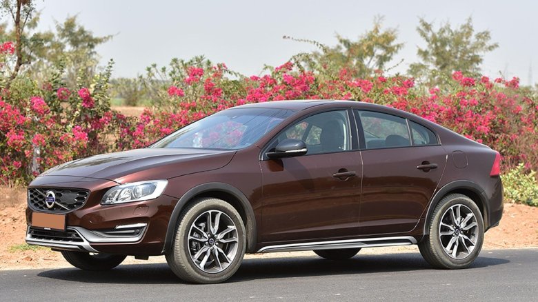 Вольво в 60 кросс кантри