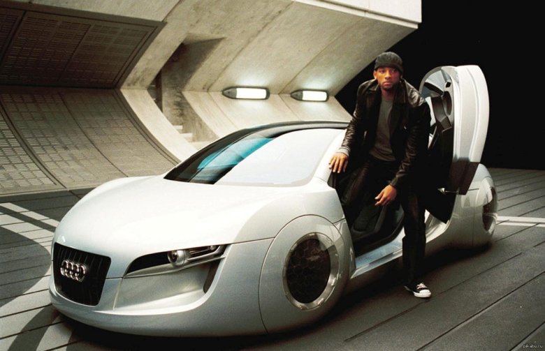 Audi rsq я робот