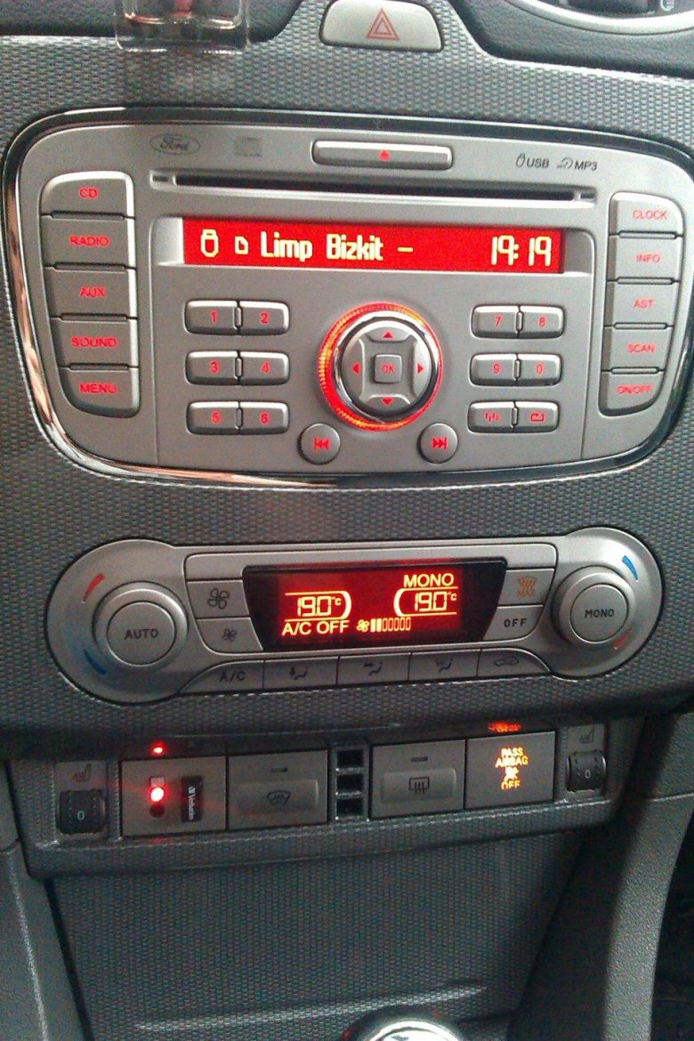 Магнитола ford focus 2