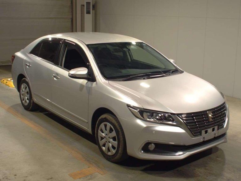 Тойота премио 2017