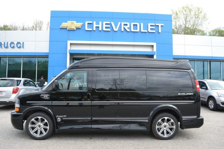 Chevrolet express van 4x4