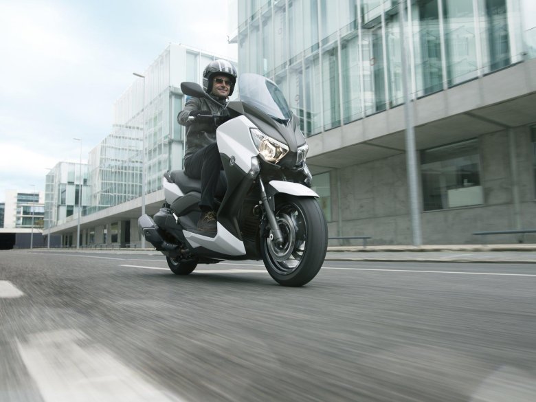Yamaha nmax 125