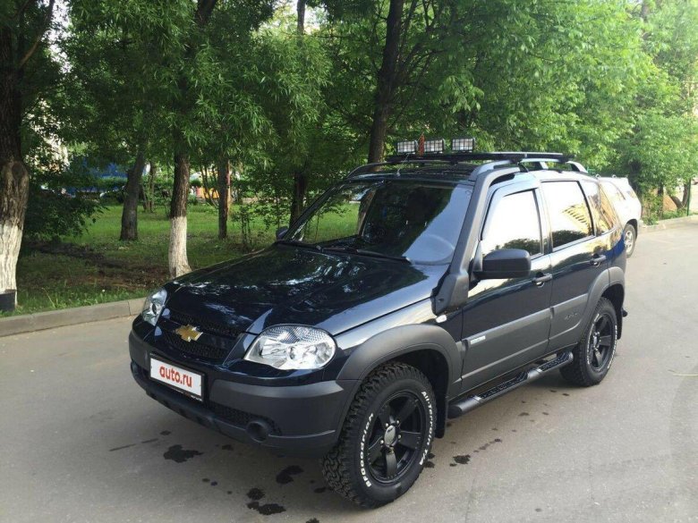 Черная нива шевроле 2014