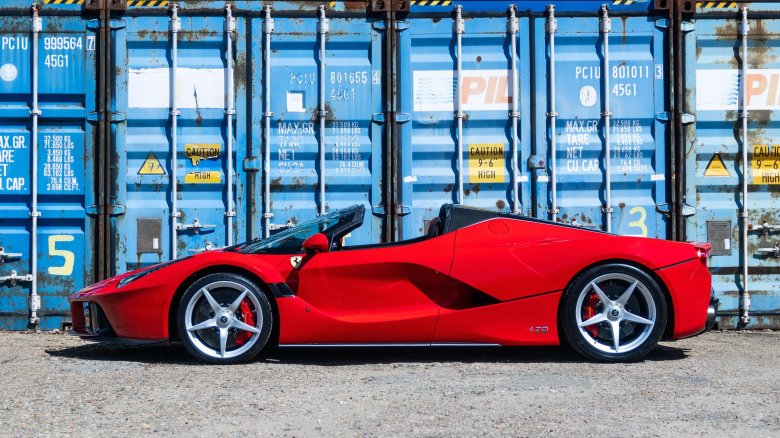 Феррари лаферрари аперта