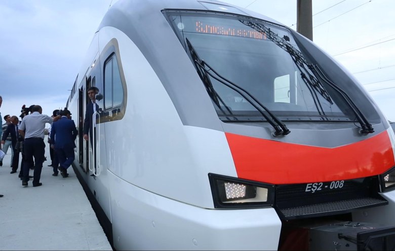 Электропоездов сумгайыт-баку