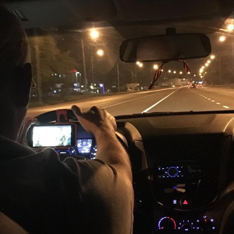 Ночная дорога вид из машины