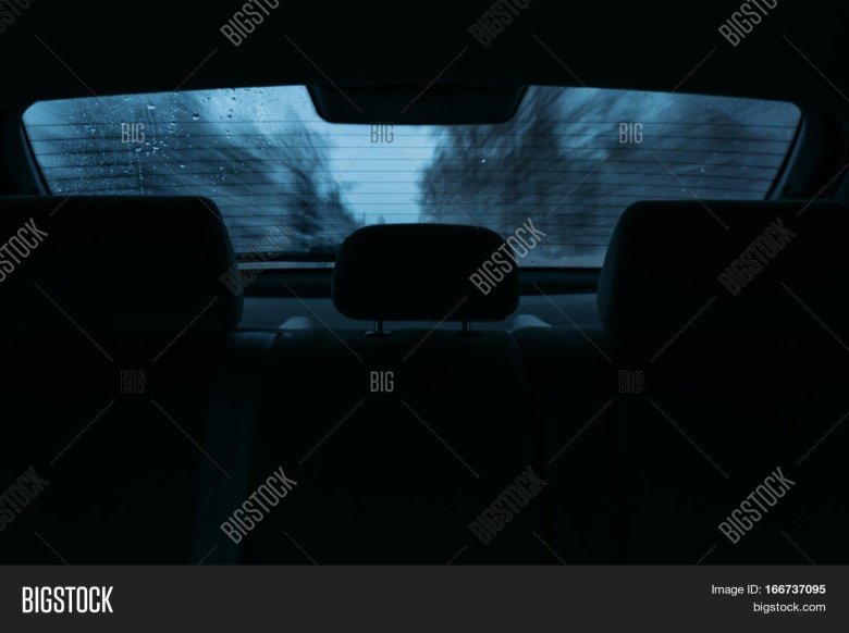 Окно машины изнутри