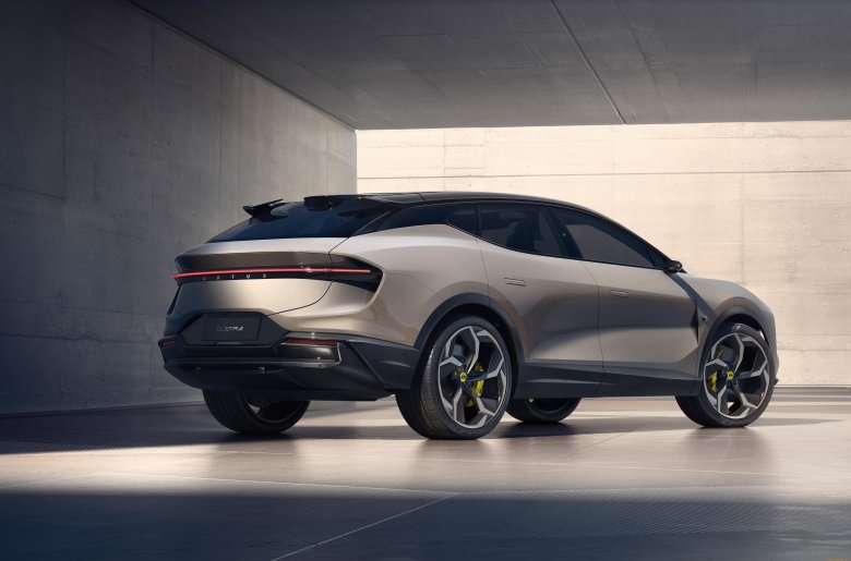 Лотус кроссовер 2022