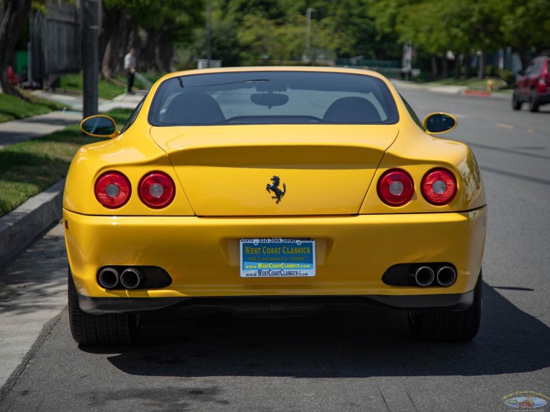 Ferrari 550 maranello yellow