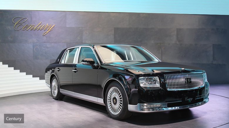 Toyota century 2017