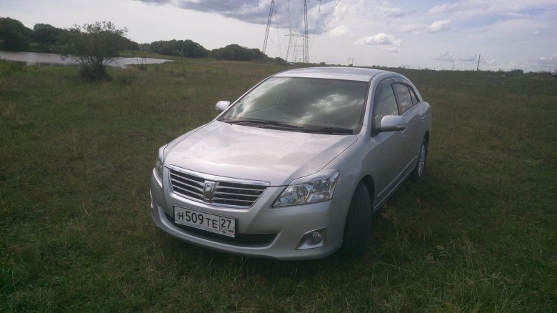 Тойота премио 2010