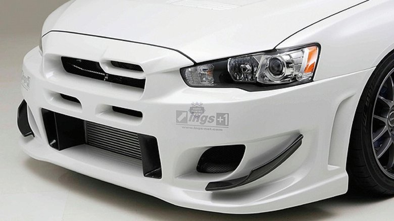 Передний бампер лансер 10