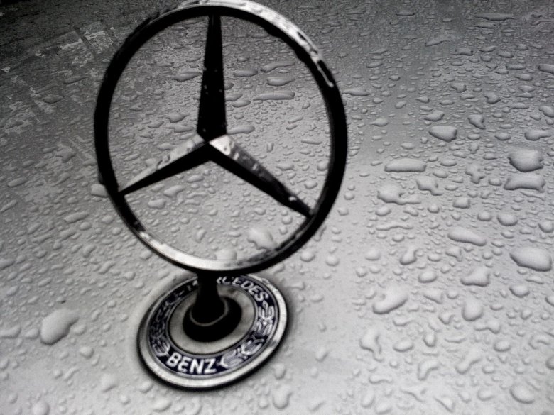 Мерседес значок