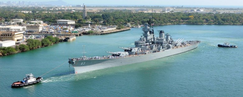 Военный корабль линкор миссури