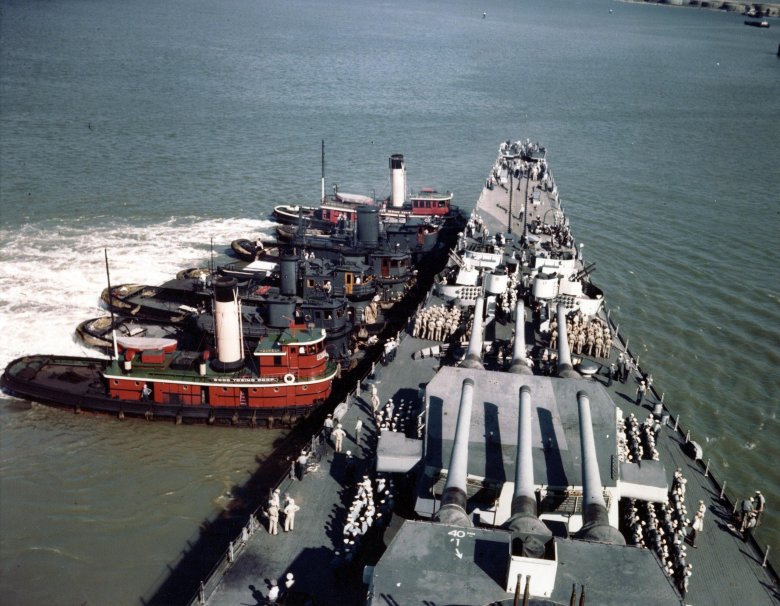 Миссури линкор 1944