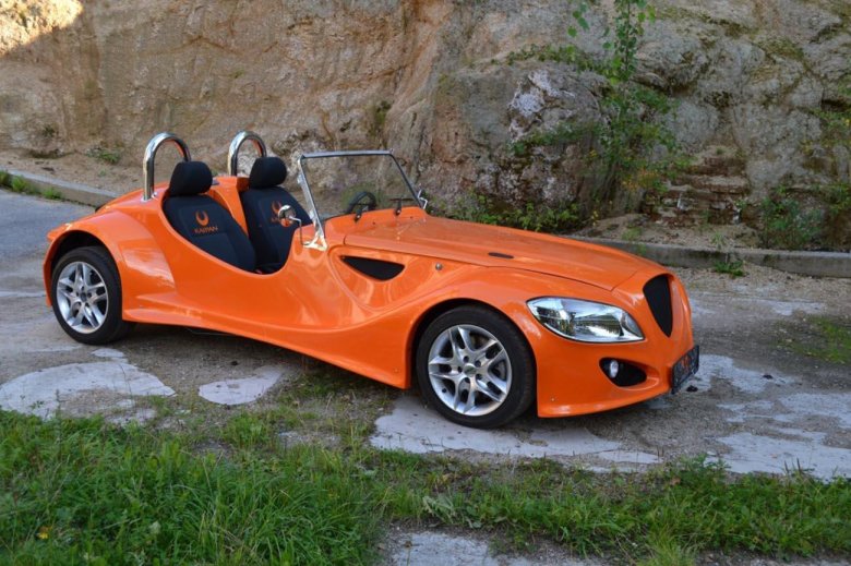 Двухместные автомобили